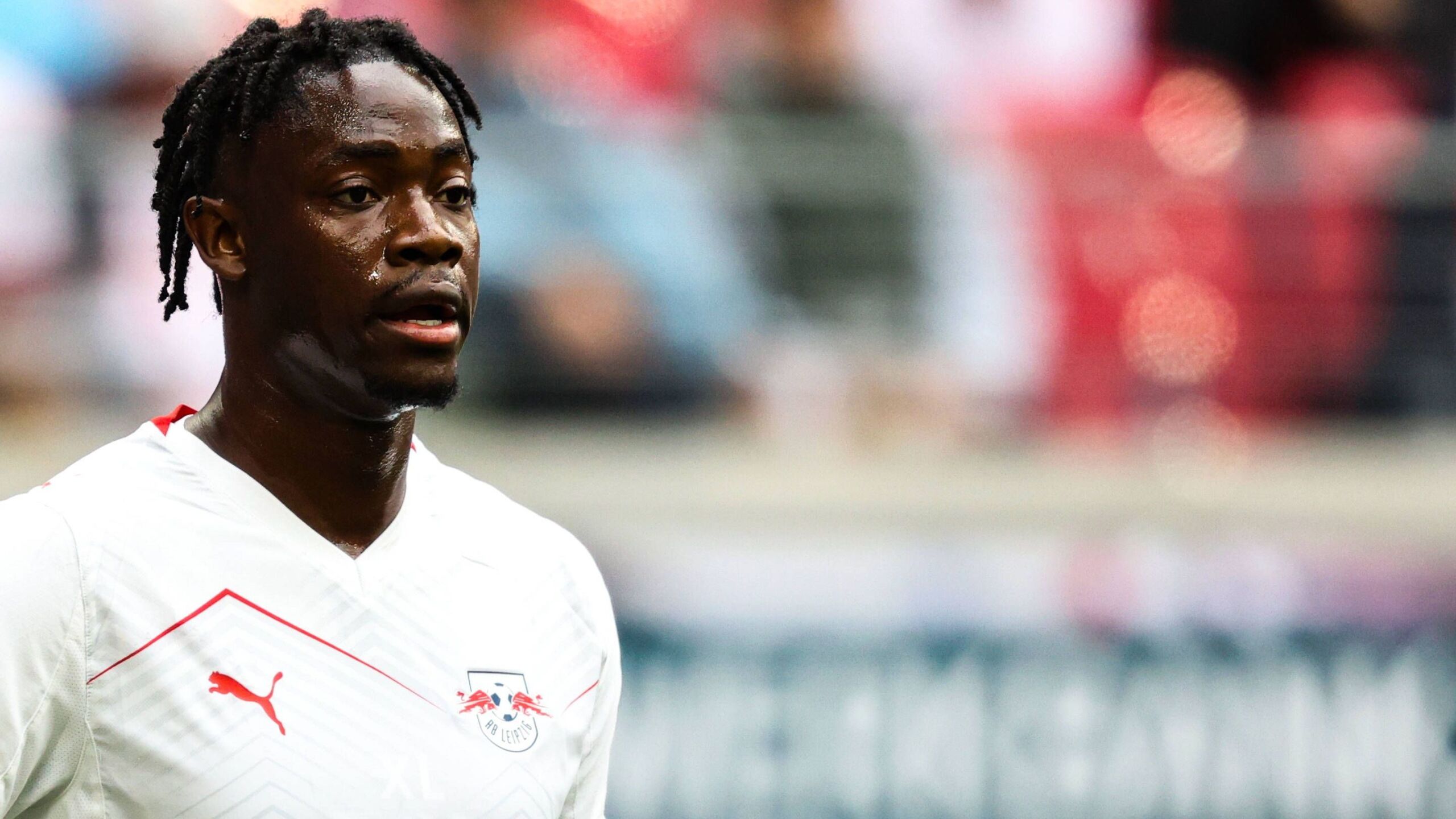 Bitshiabu bleibt bis 2029 Leipzig stellt in der Abwehr Weichen GOALRADAR