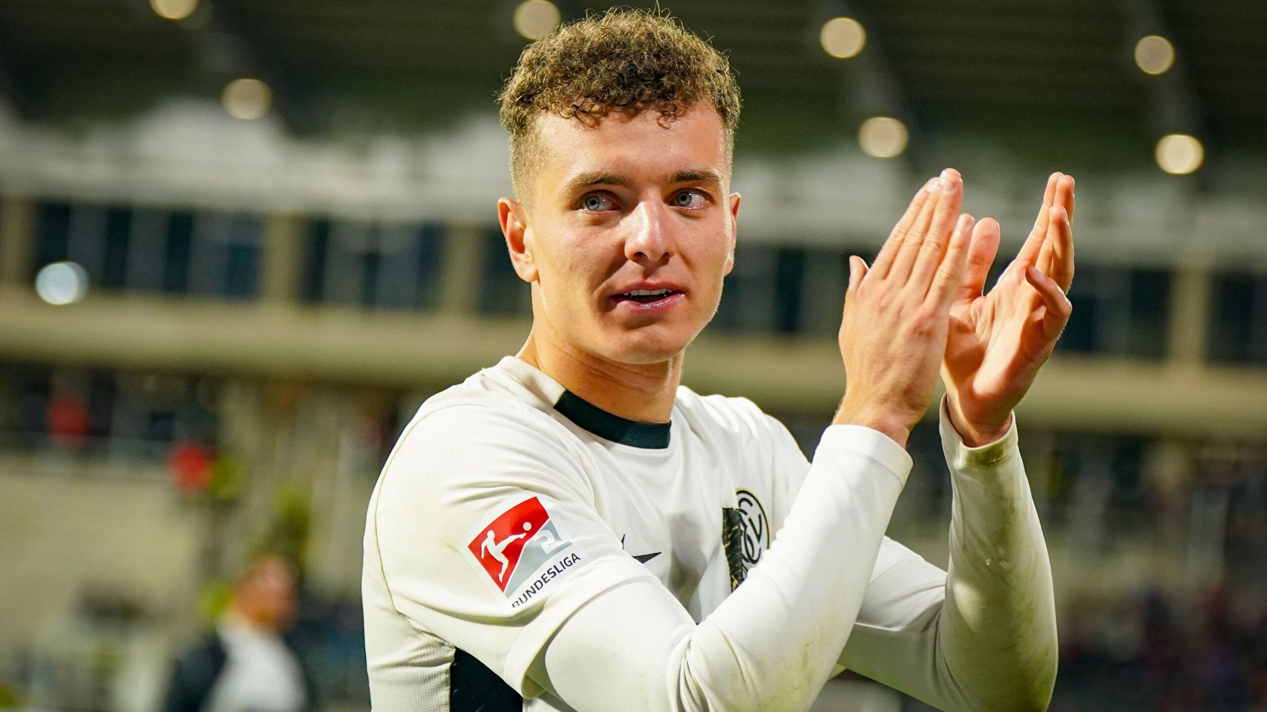 Umworbener Asllani Da stand irgendwas mit WerderPoker GOALRADAR