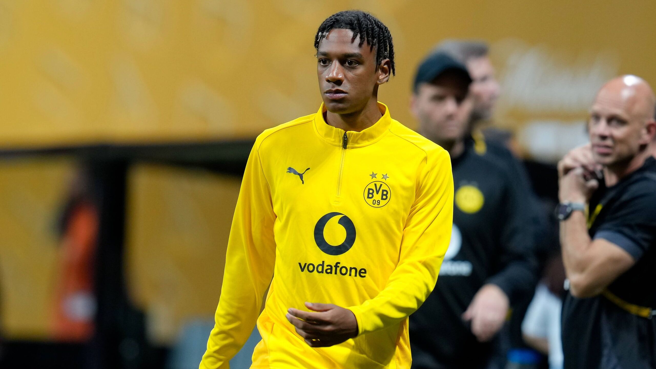 Die Lehrlinge Dortmunds Talente schauen meist zu GOALRADAR