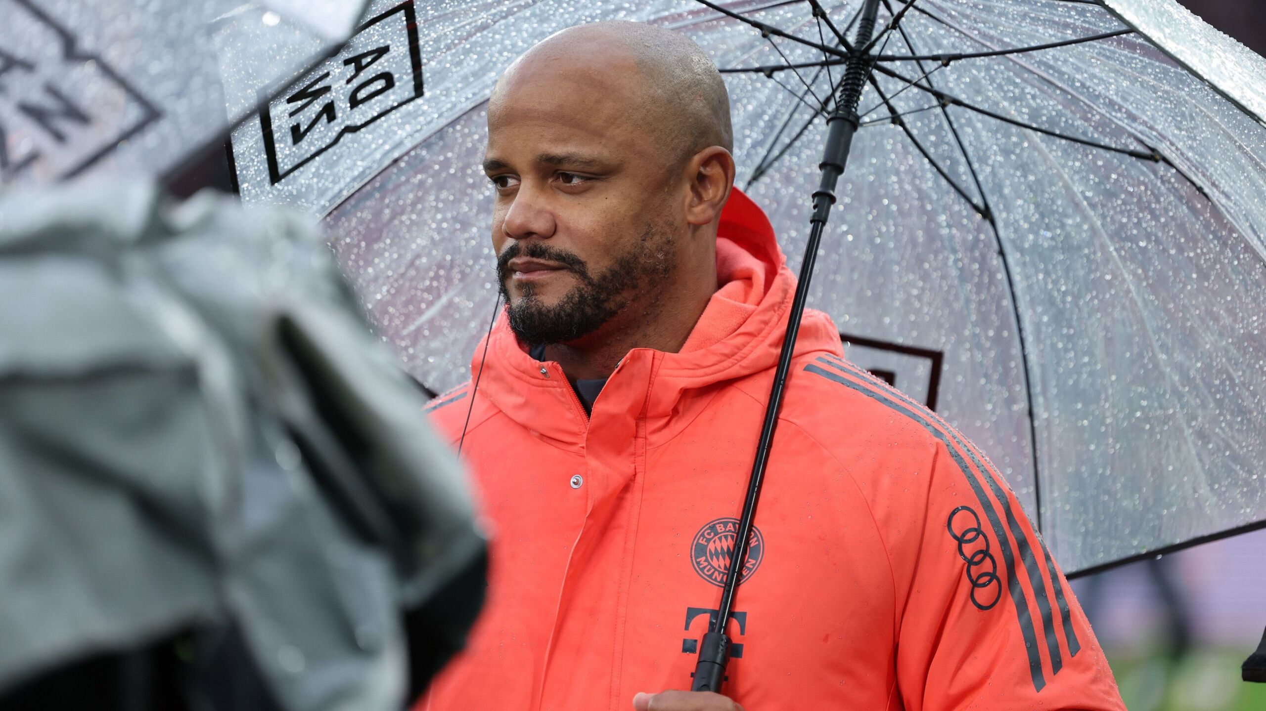 Kompany Keine Beschwerden wegen späteren Anpfiffs GOALRADAR