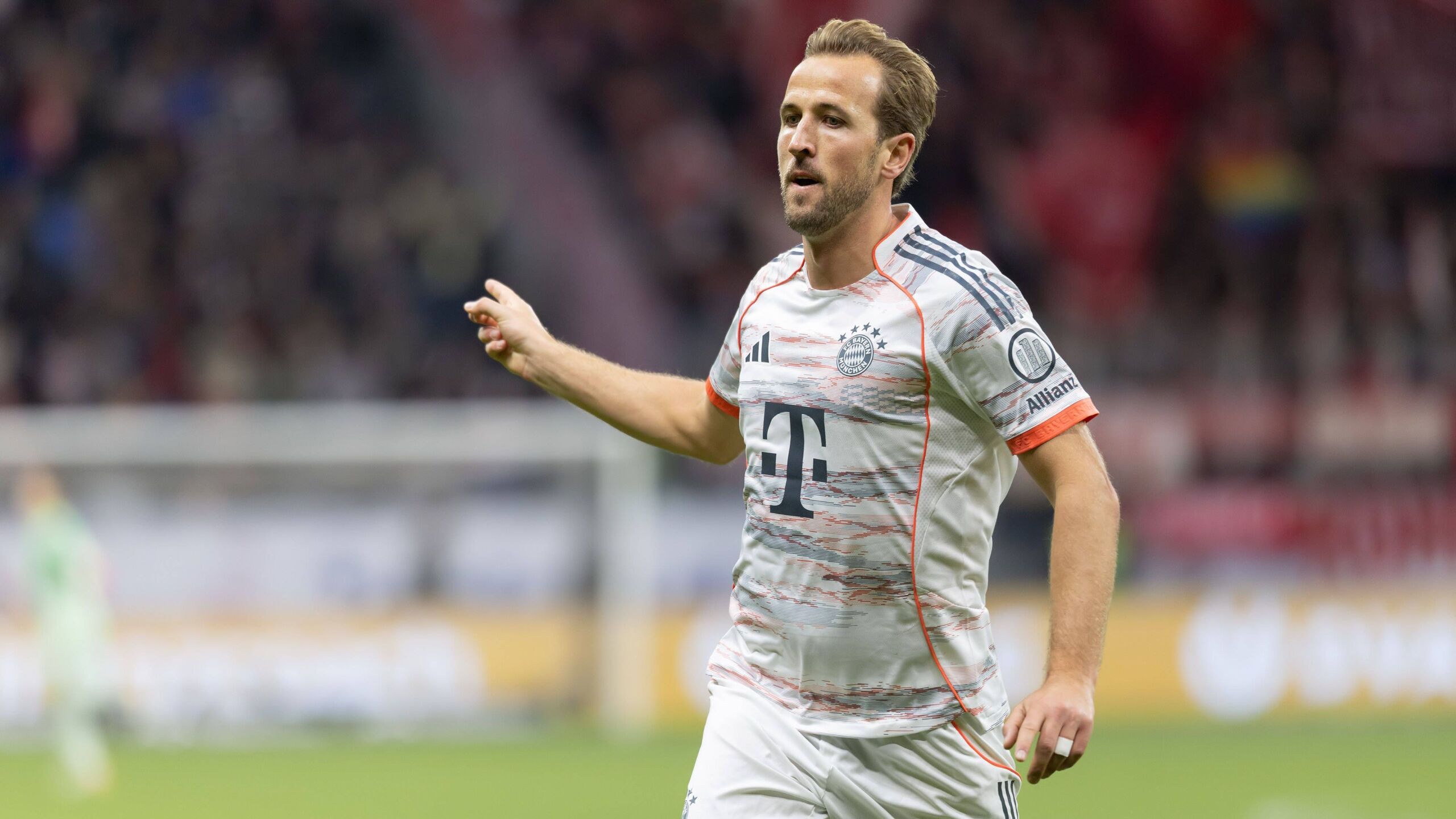 Kane spricht über seine BayernZukunft Es gibt keinen Grund zur Panik GOALRADAR