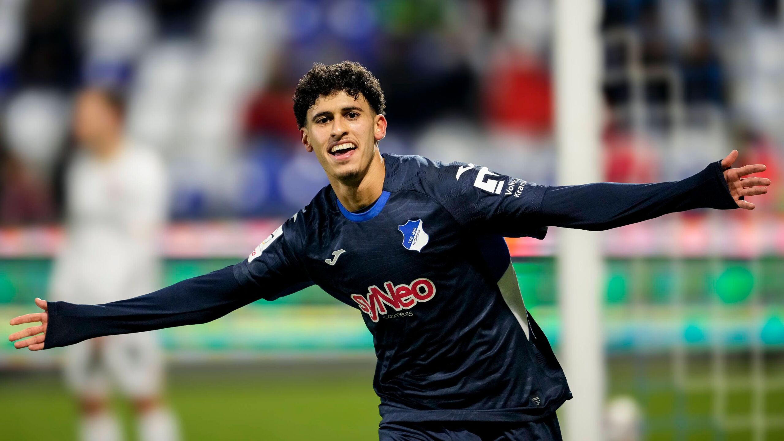 Frankfurt holt DrittligaÜberflieger AmaimouniEchghouyab GOALRADAR