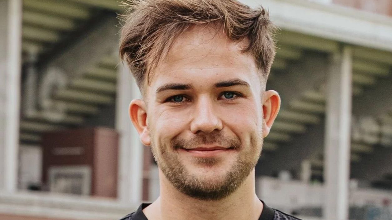 St Paulis U19Coach outet sich und kritisiert Fußball GOALRADAR