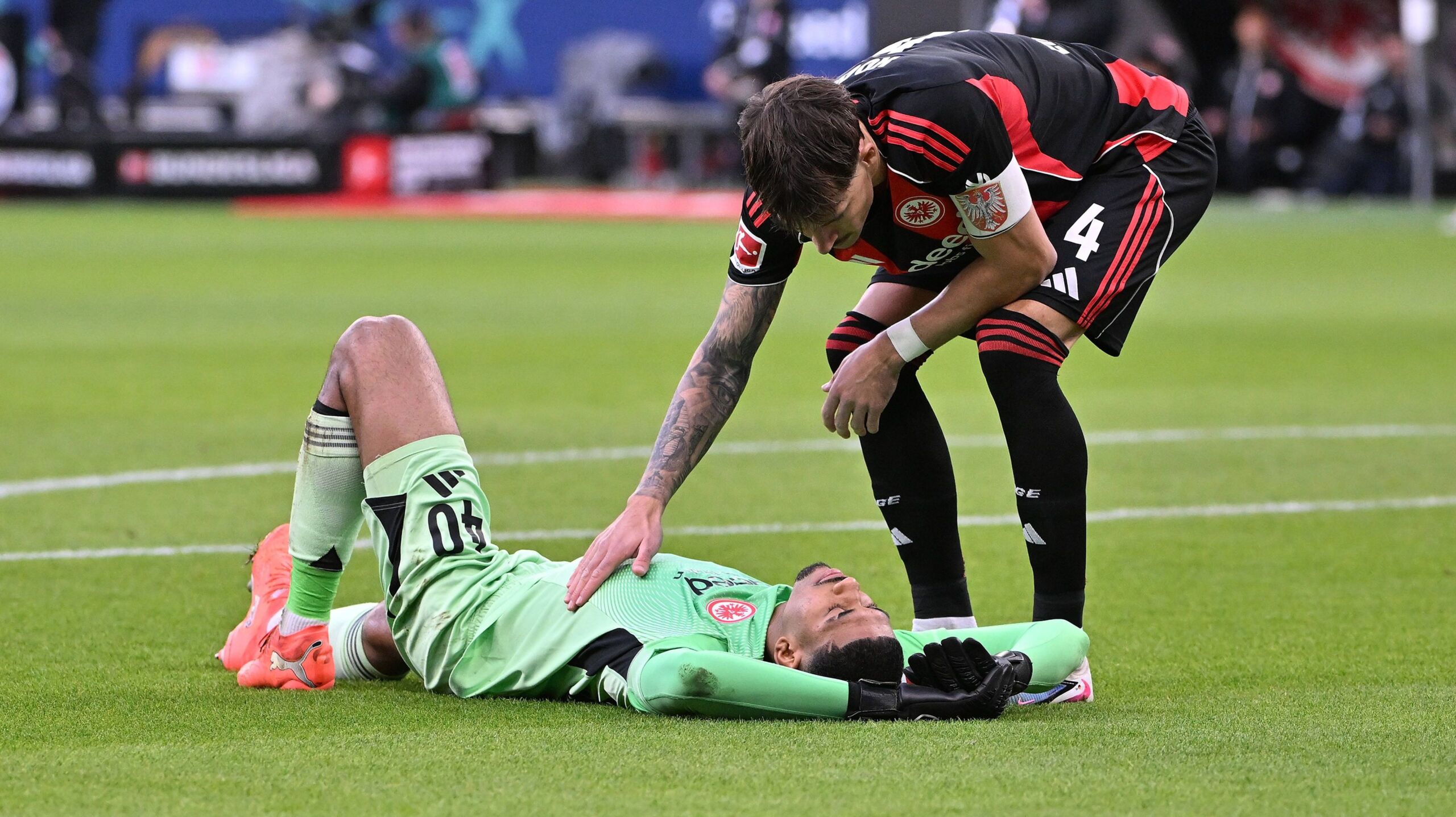 Mehrwöchige Pause EintrachtPechvogel Kaua Santos fällt erneut aus GOALRADAR