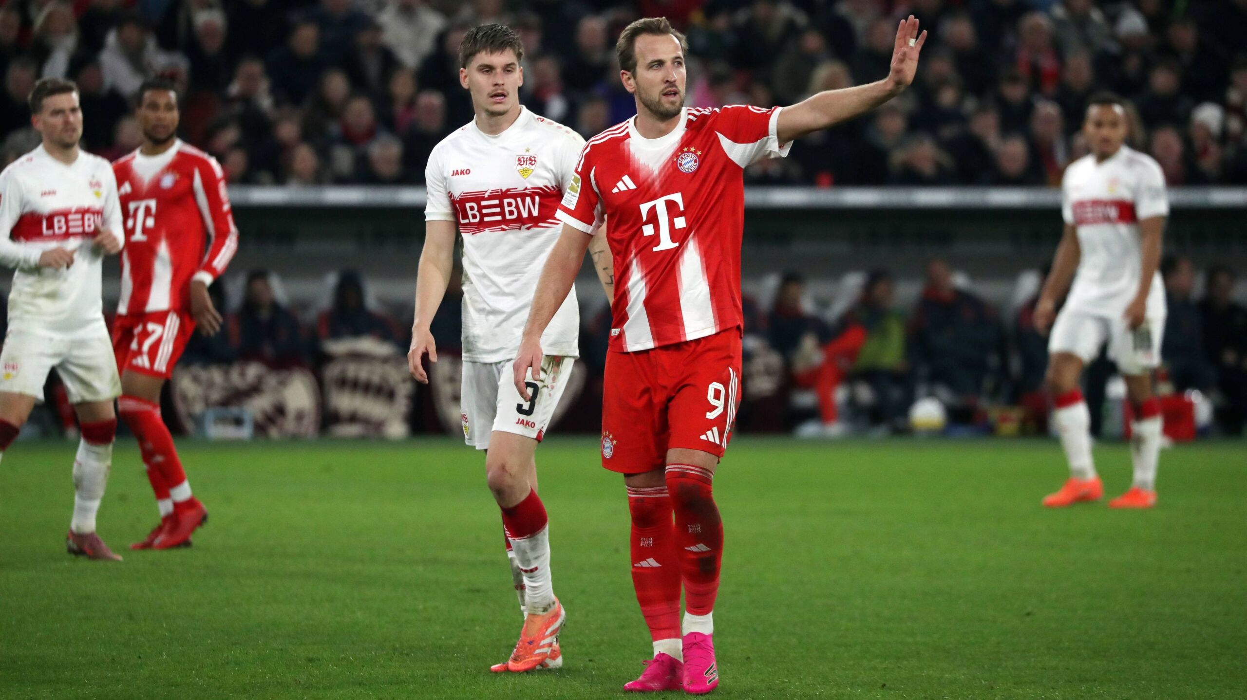 Ansetzungen BayernVfB am Sonntagabend Nordderby am Samstagnachmittag GOALRADAR