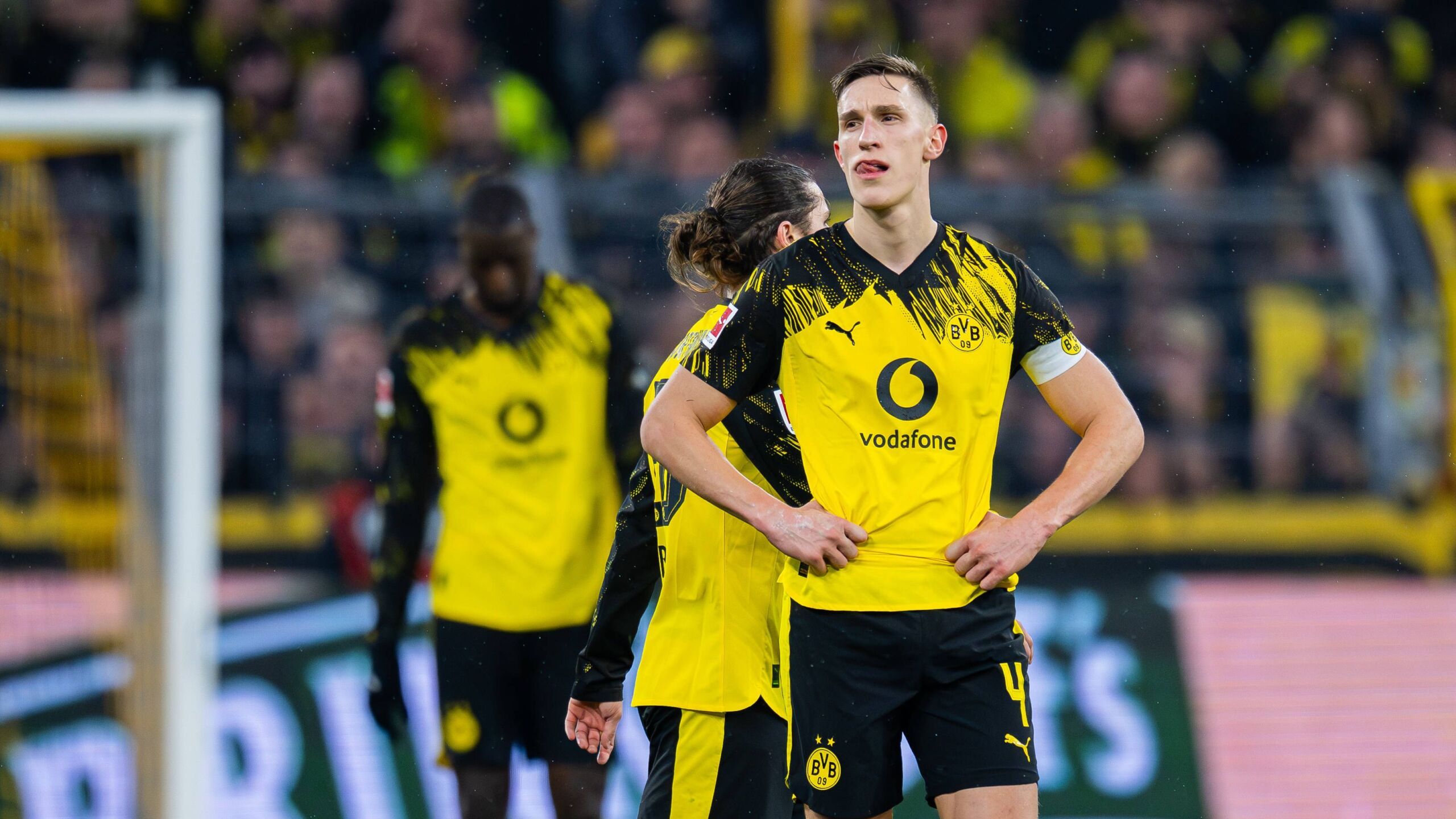 Wer überträgt 1 FC Köln gegen BVB heute live im TV und Stream in Österreich GOALRADAR