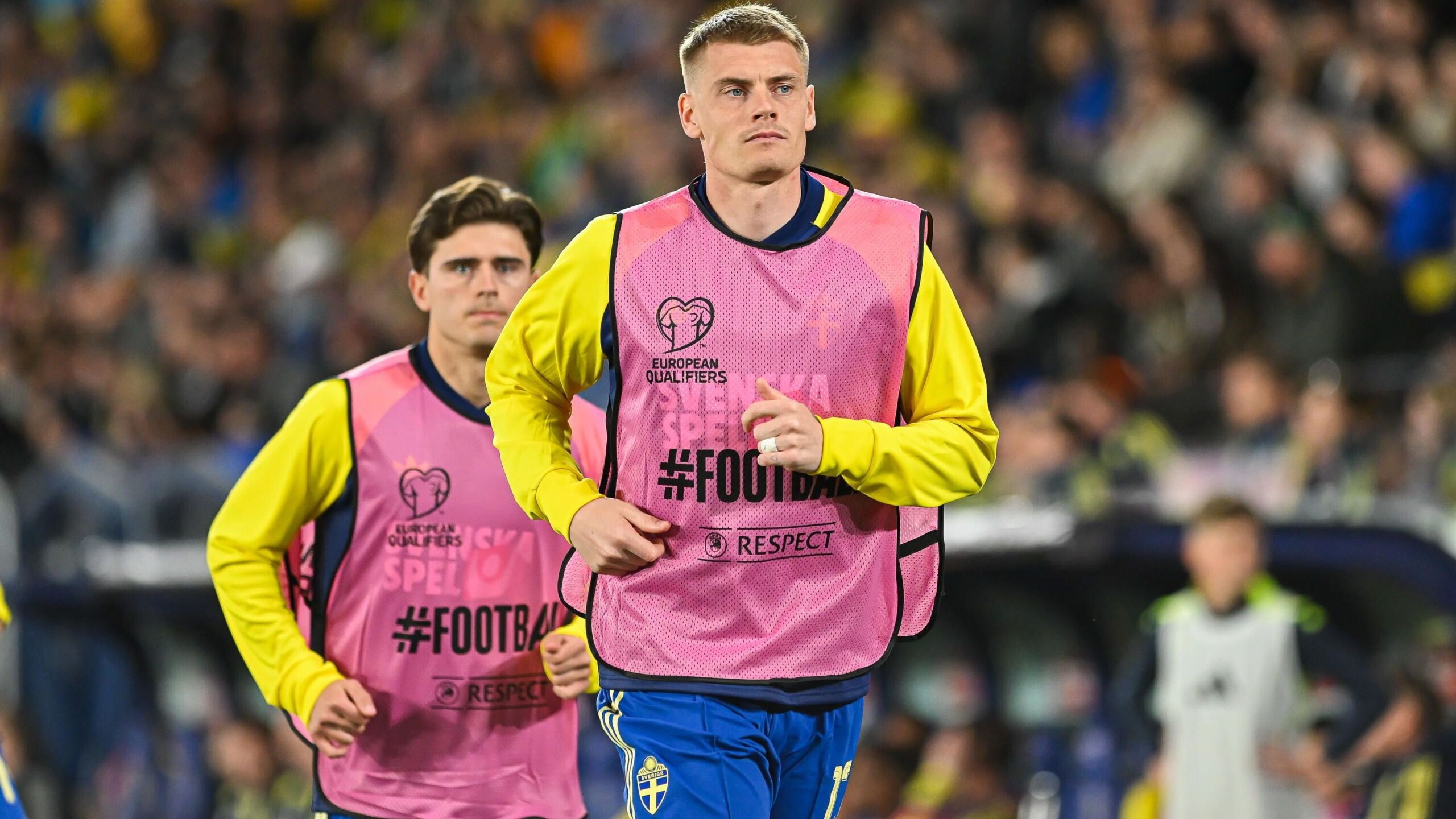 Smith kehrt angeschlagen frühzeitig nach St Pauli zurück GOALRADAR