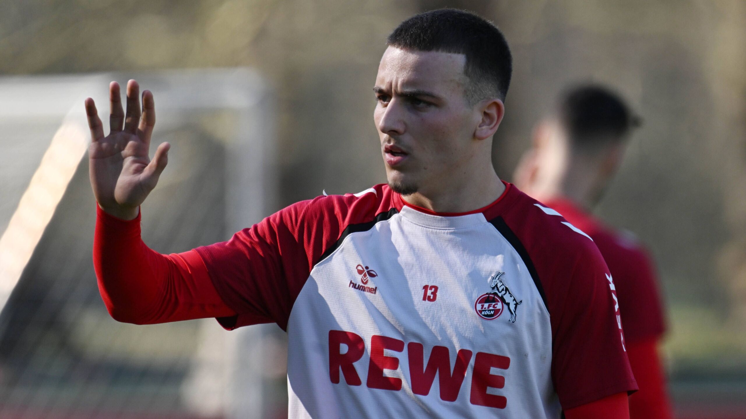 El Mala marschiert in Richtung Startelf Garantie für CastroMontes GOALRADAR