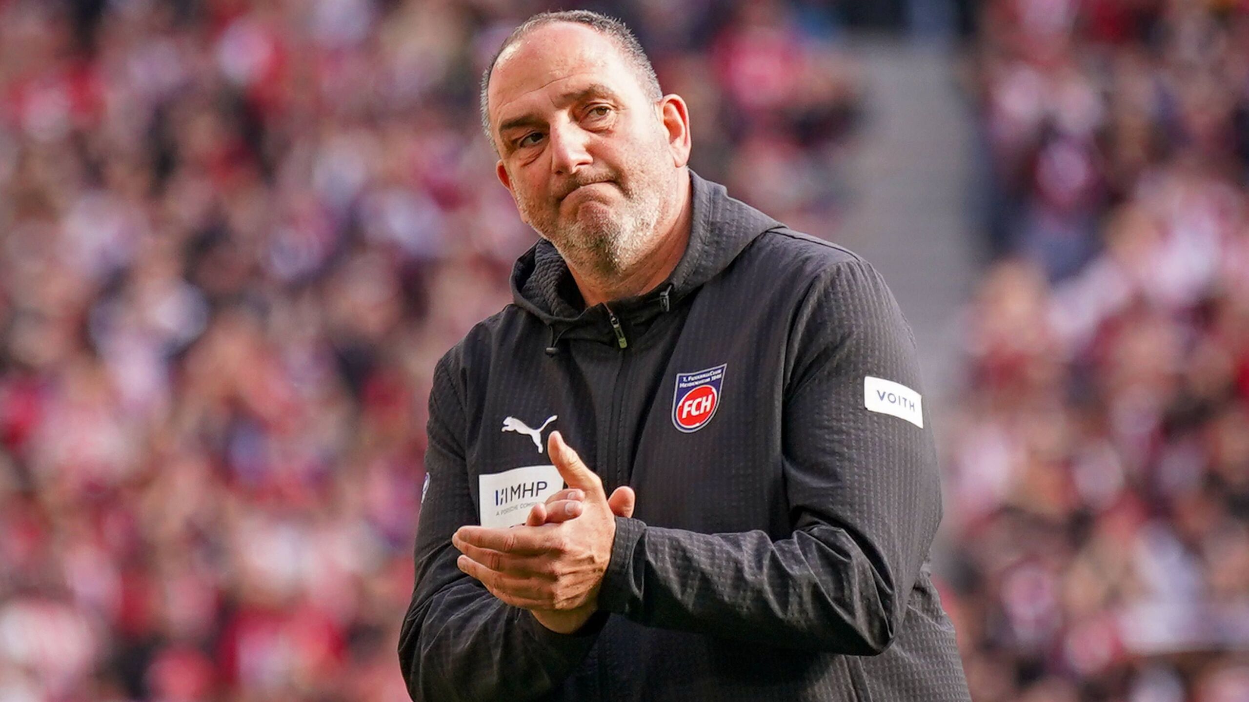 Schmidt kündigt Abschied als HeidenheimTrainer an GOALRADAR