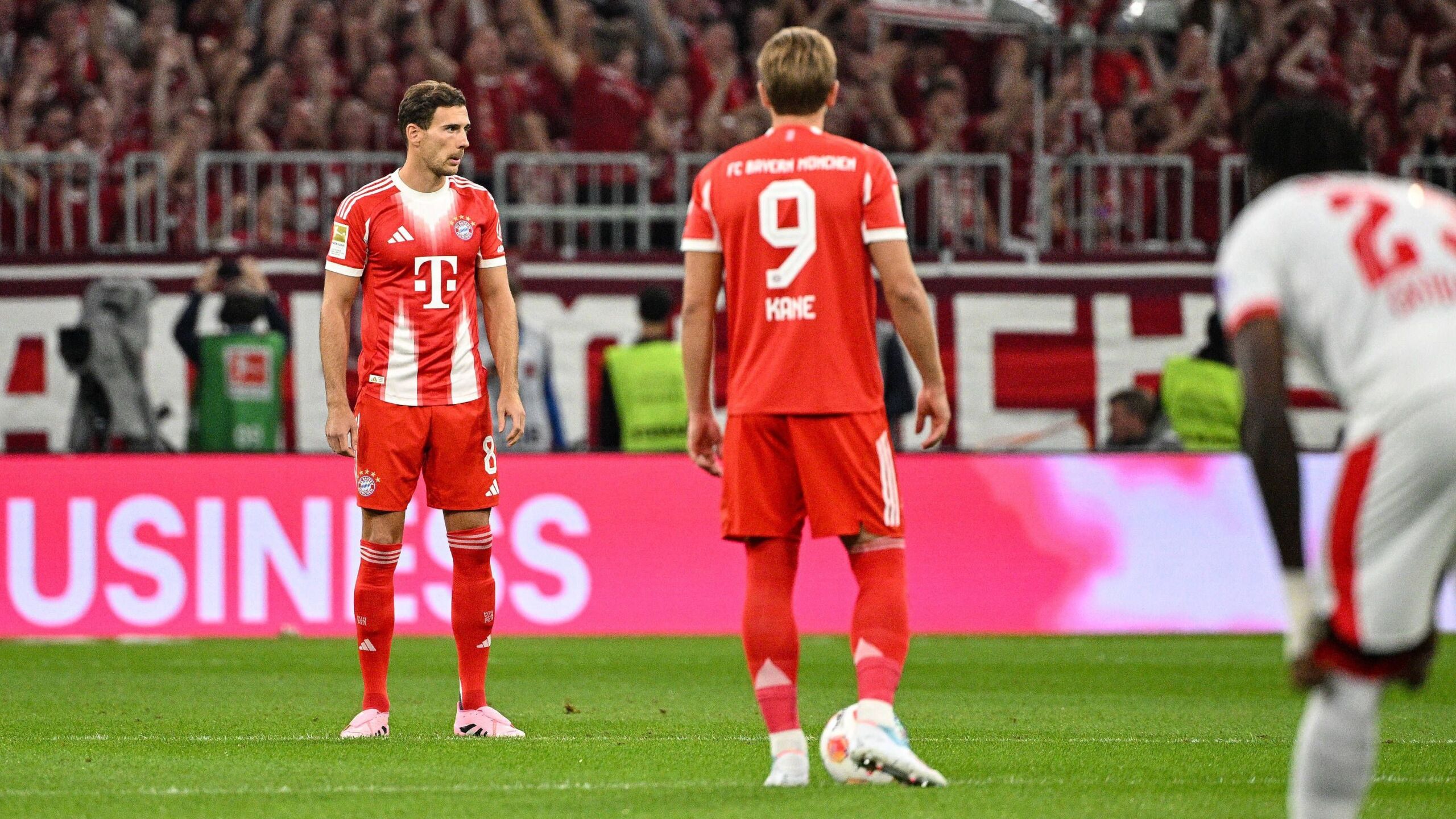 Zweimal getrödelt Geldstrafen für den FC Bayern GOALRADAR