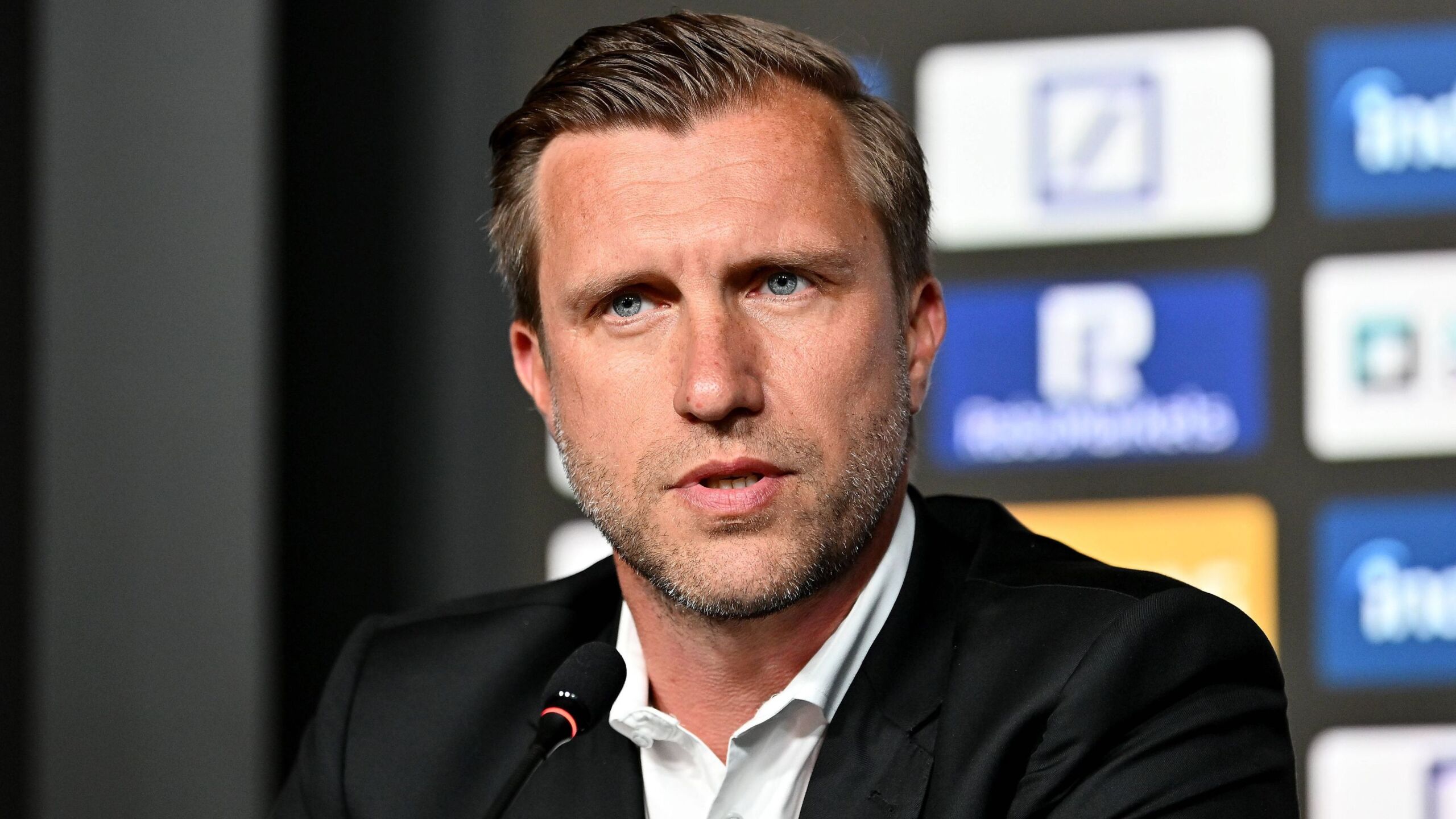 Krösche zu Milan EintrachtAufsichtsrat bleibt gelassen GOALRADAR