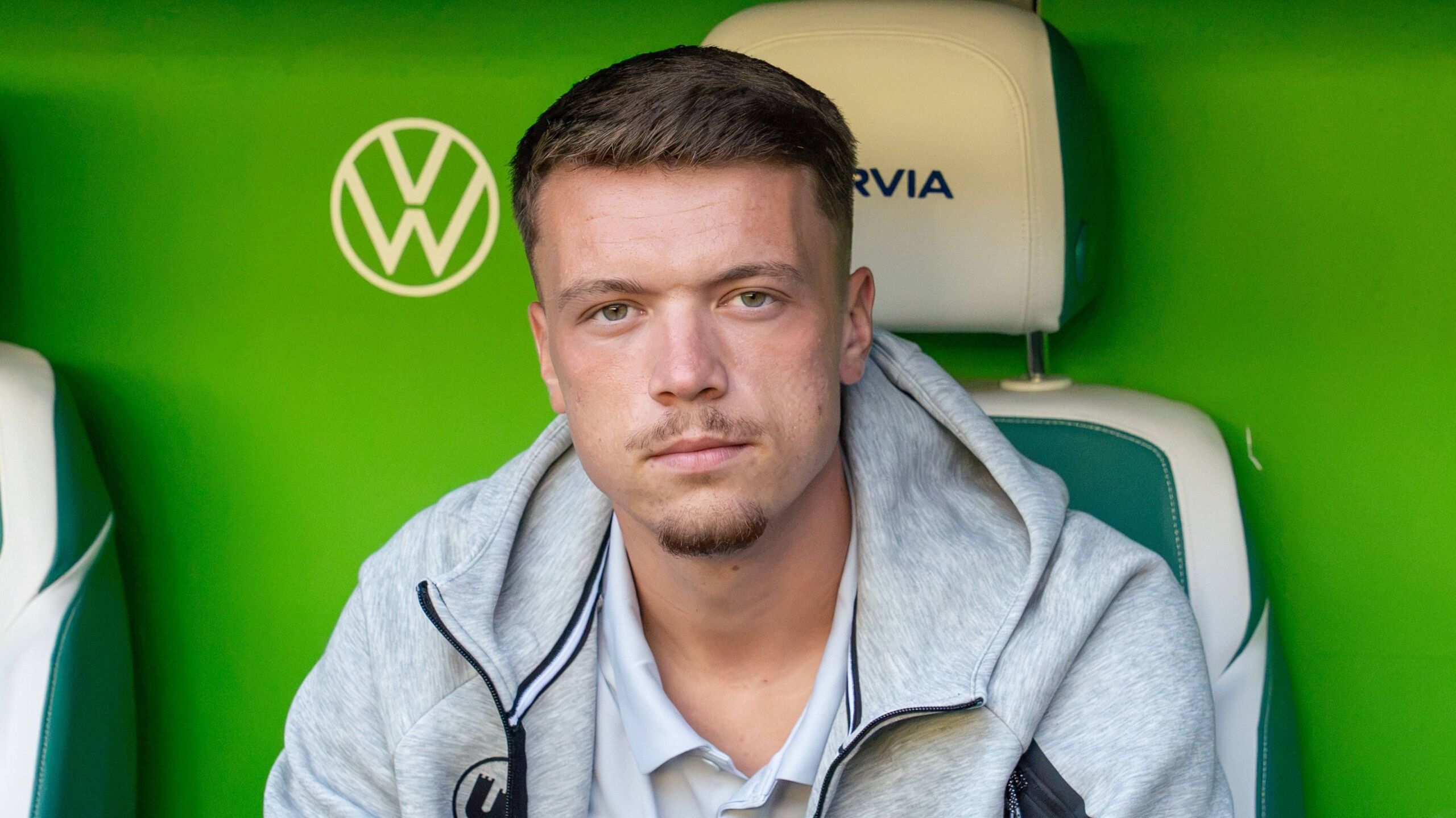 Einigung erzielt Wolfsburgs Stürmer Pejcinovic vor Wechsel zum VfB GOALRADAR