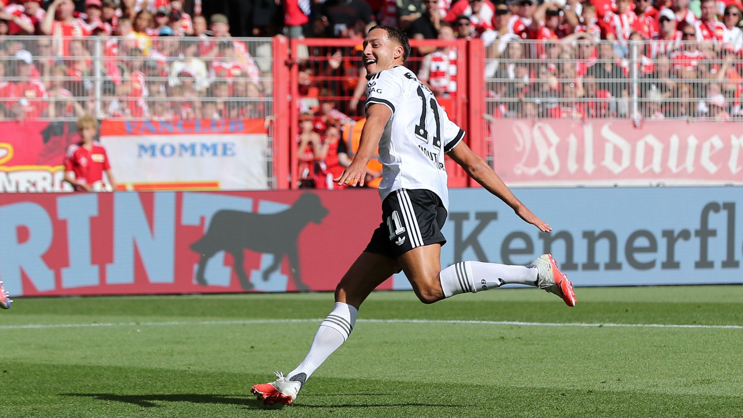 Ebnoutalib nach Gala Das ist gut für meinen Kopf GOALRADAR