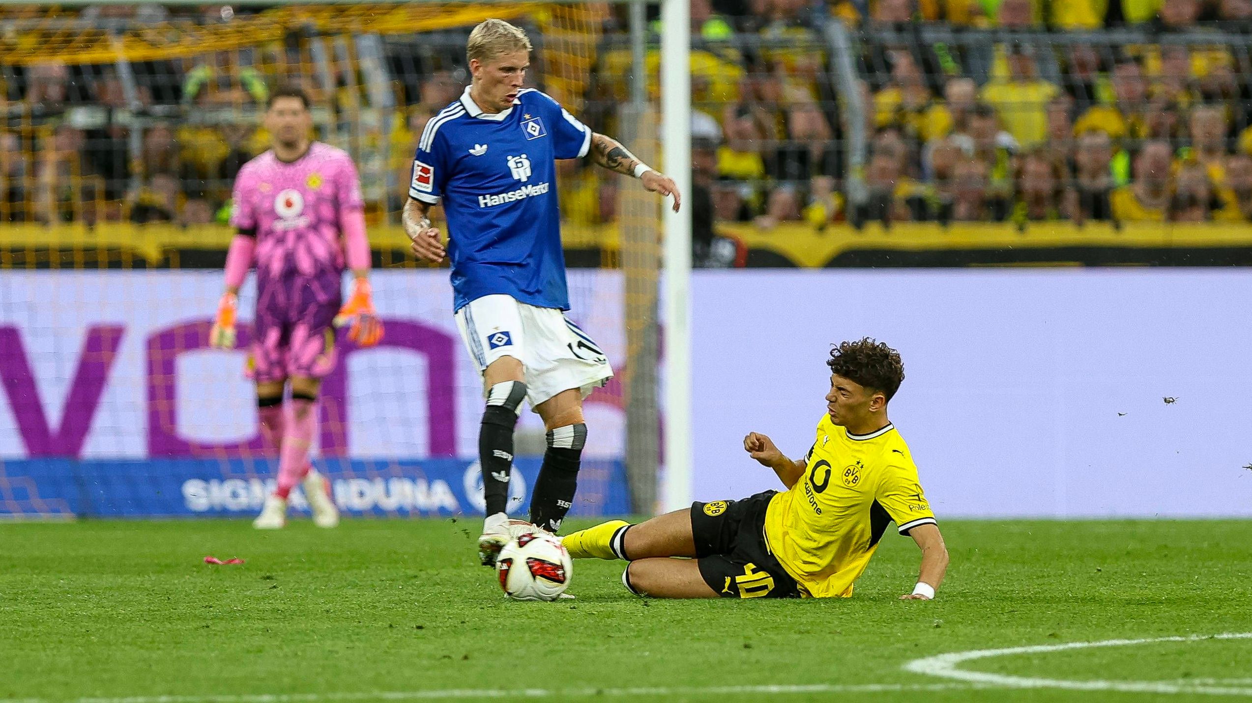 Inacio nach BlitzRot für zwei Spiele gesperrt GOALRADAR