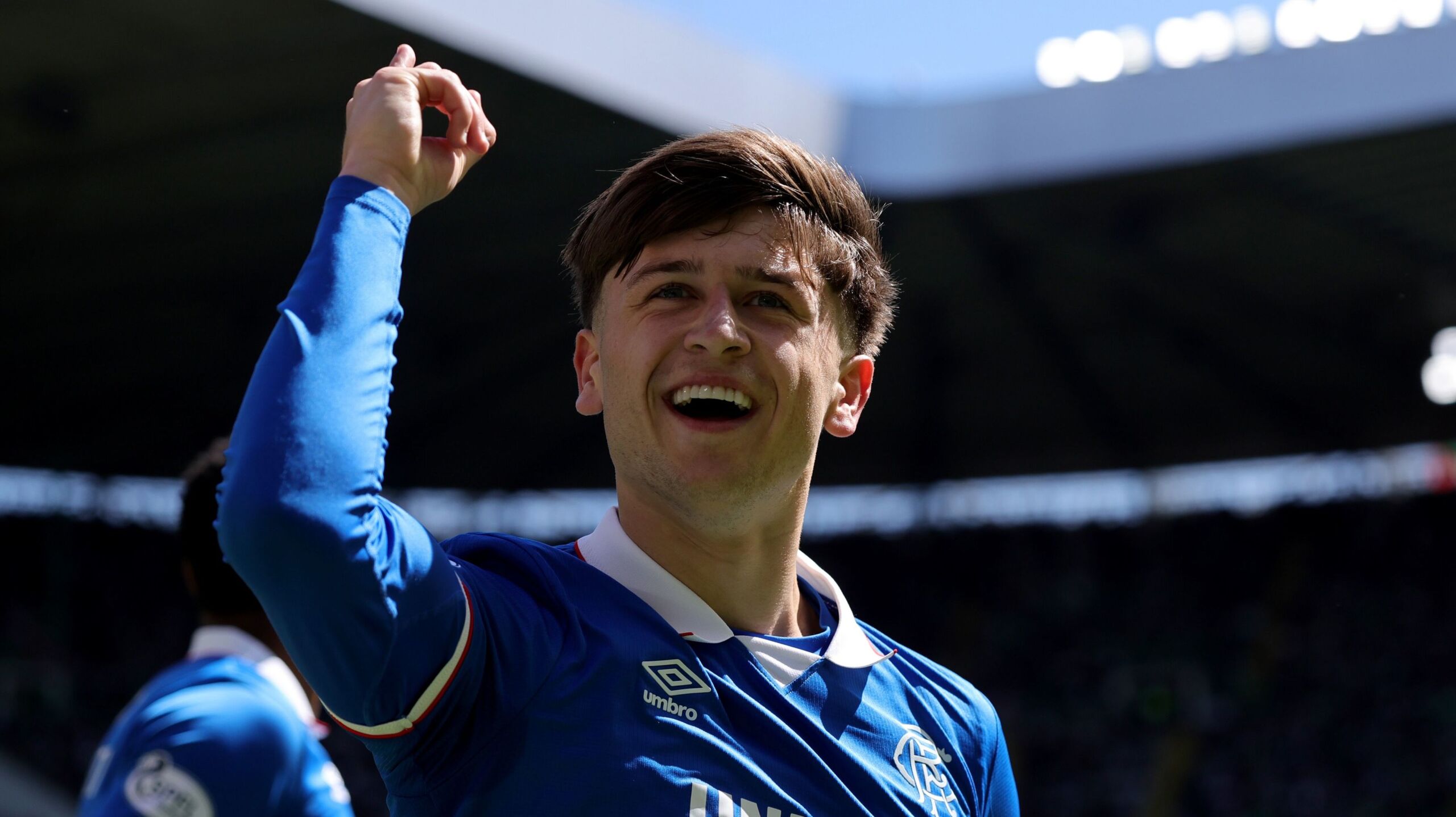 Variabler Offensivspieler Köln leiht SpursTalent Moore GOALRADAR