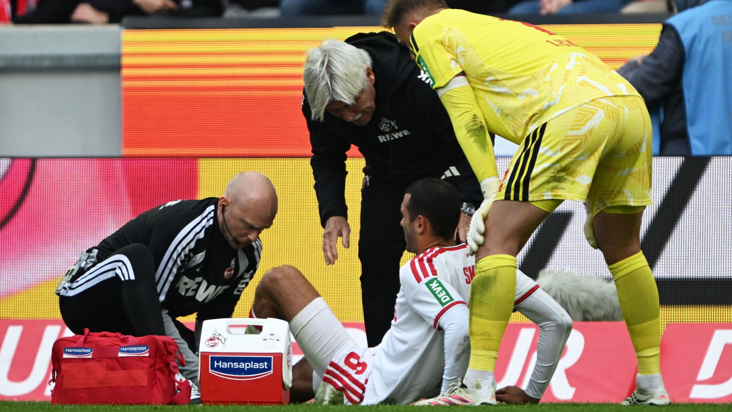 Sorgen um Skhiri Auswechslung und Untersuchung in Klinik GOALRADAR