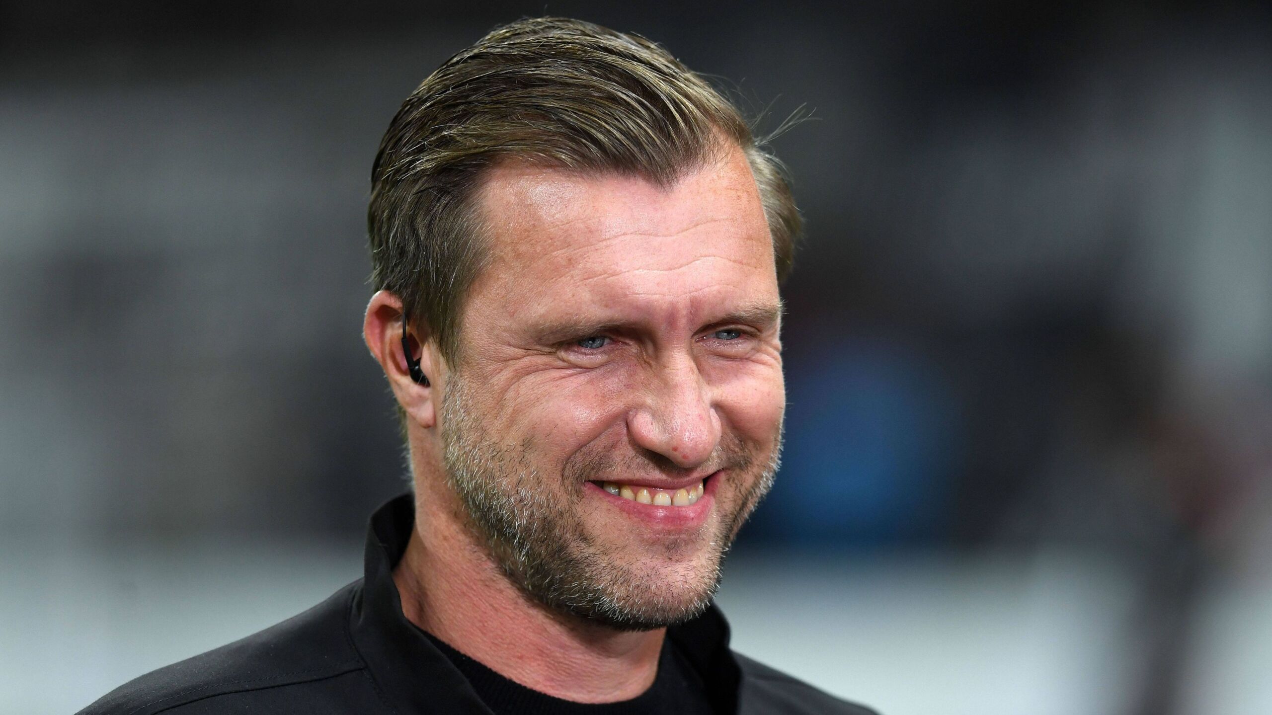 Wie findest du die Trennung von Frankfurt und Krösche GOALRADAR