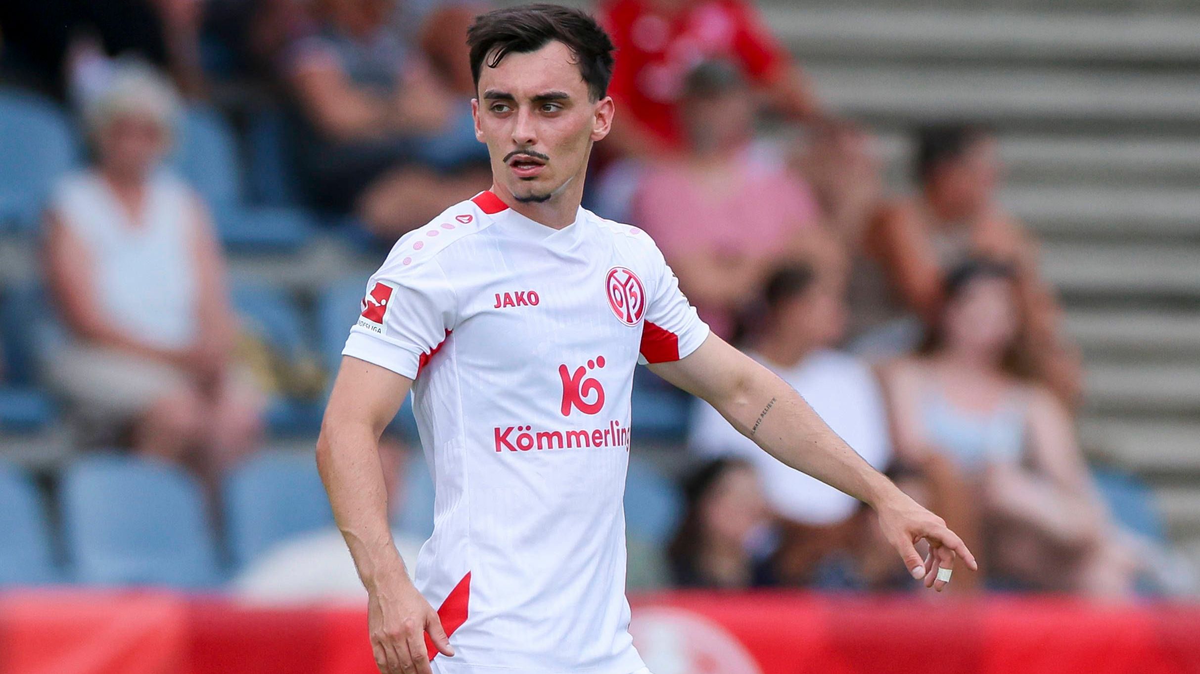 Gute Nachrichten für MainzCoach Fischer Ein Trio um Nebel trainiert wieder GOALRADAR